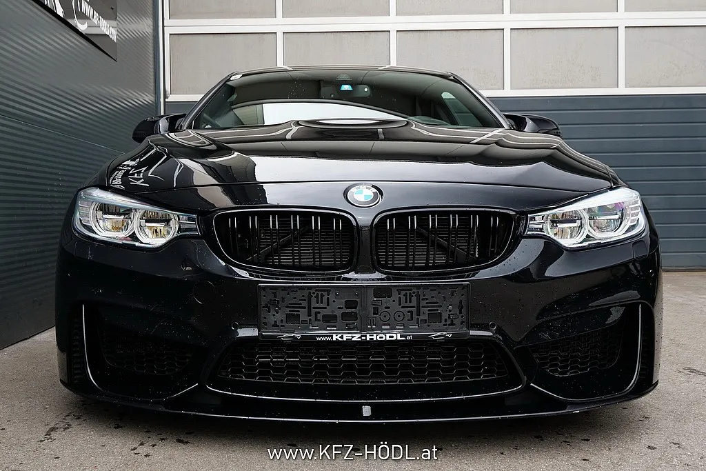 BMW M4 M-DKG Coupe Aut. Image 3