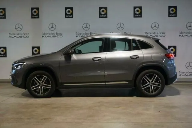 MERCEDES BENZ Classe GLA GLA 220 d Automatic Sport Plus Image 3